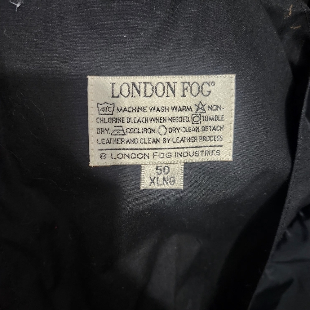 London Fog Men's Black Trench Coat with Brown Collar Size 50 - Picture 8 of 13